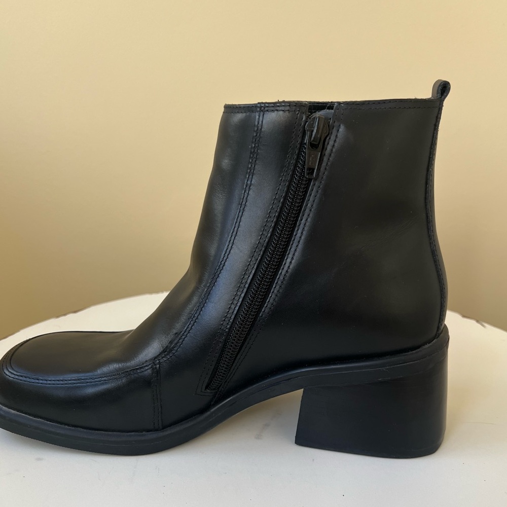 Classic Black Leather Ankle Boots - Women's Zip Booties - Picture 7 of 9